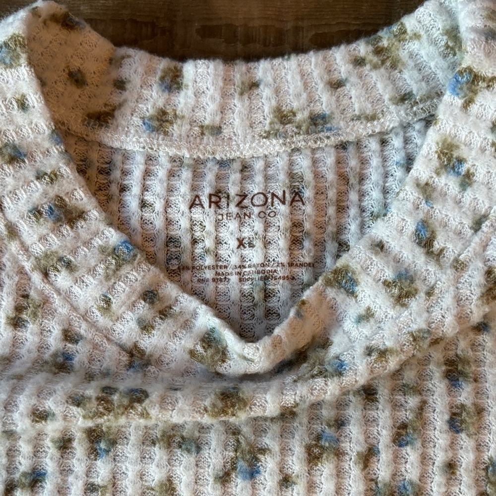 ✨Vintage-Inspired Y2K Floral Feminine Knit Long Sleeve ✨ - Picture 8 of 10